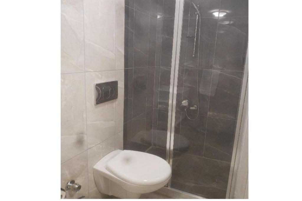 A bathroom at Ortaköy Suites Hotel