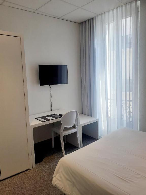 Hôtel P.L.M. - Resim 27