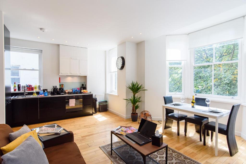 Oakfield Premier Apartments - Fast Wifi - 5 mins City Centre - 豪华公寓
