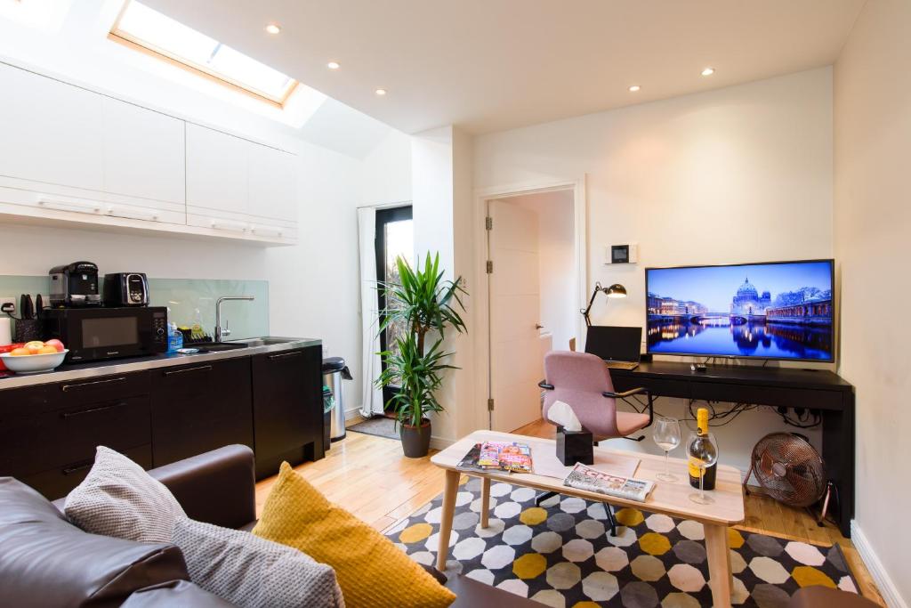 Oakfield Premier Apartments - Fast Wifi - 5 mins City Centre - 