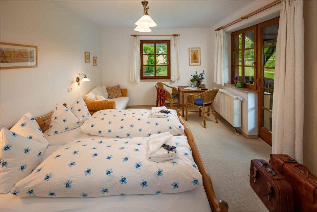 Landhotel Gut Wildberg mit Sauna - 17