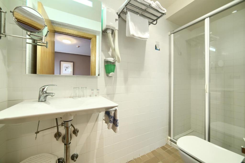 Koupelna v ubytování Hotel Rural Izar Ondo