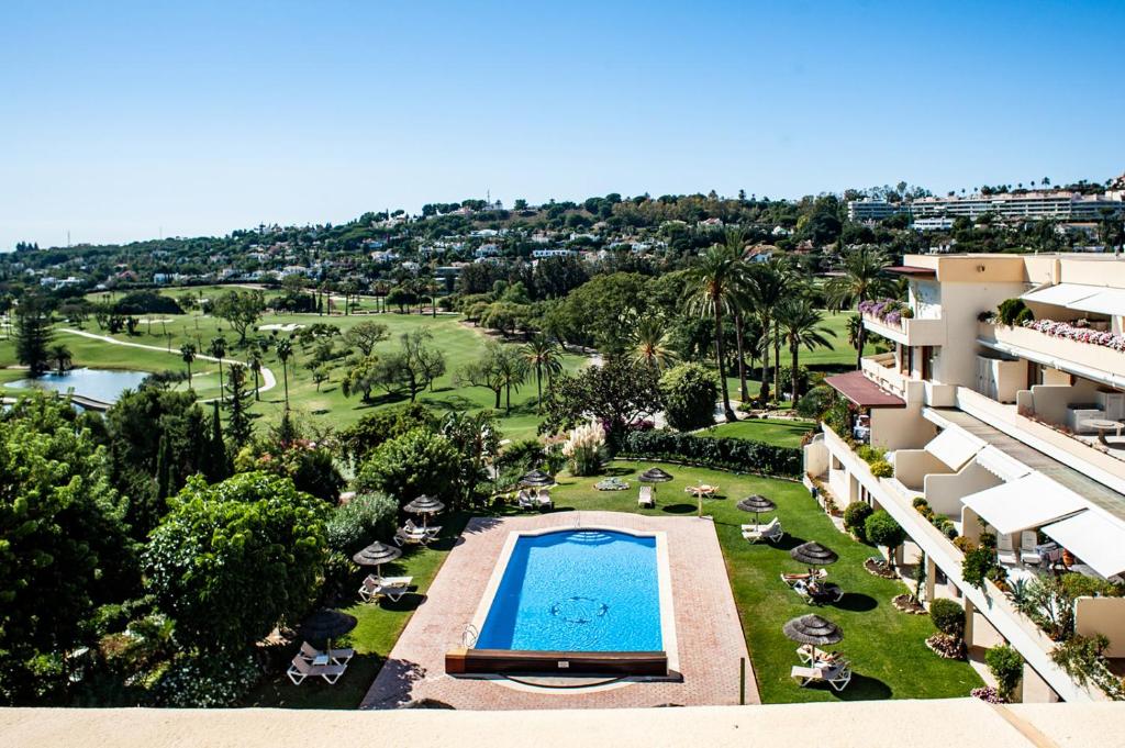 Luxe Apartments Hotel del Golf - Las Brisas Marbella ...