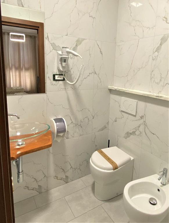 Koupelna v ubytování Hotel Lo Scudiero