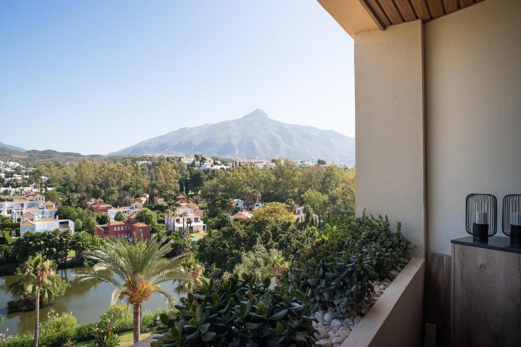 Luxe Apartments Hotel del Golf - Las Brisas Marbella ...