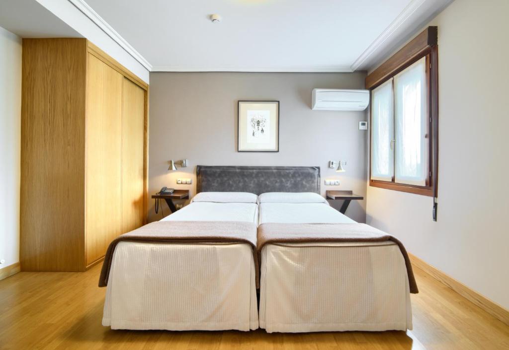 Hotel Rural Izar Ondo Booking}