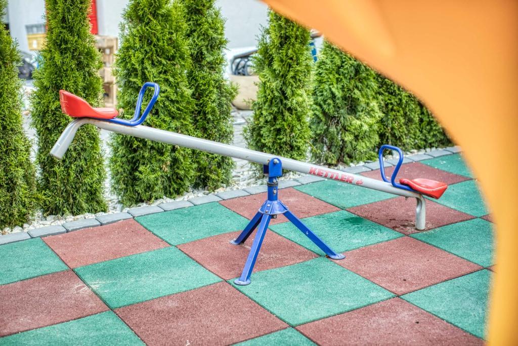Herní místnost nebo prostor pro děti v ubytování Hotel Biały Dom