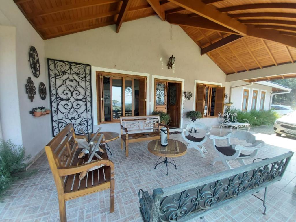 Casa de Campo de Gramado - turismo de isolamento  Casa de Campo de Gramado - turismo de isolamento