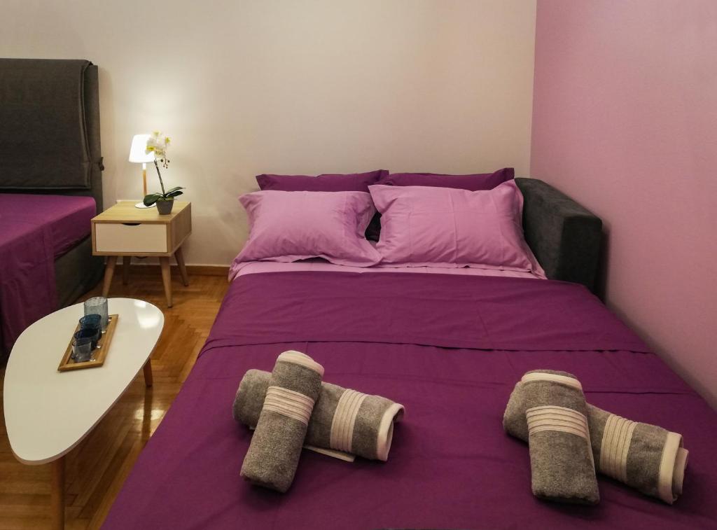 Posteľ alebo postele v izbe v ubytovaní Stylish Modern Studio in the Heart of Athens