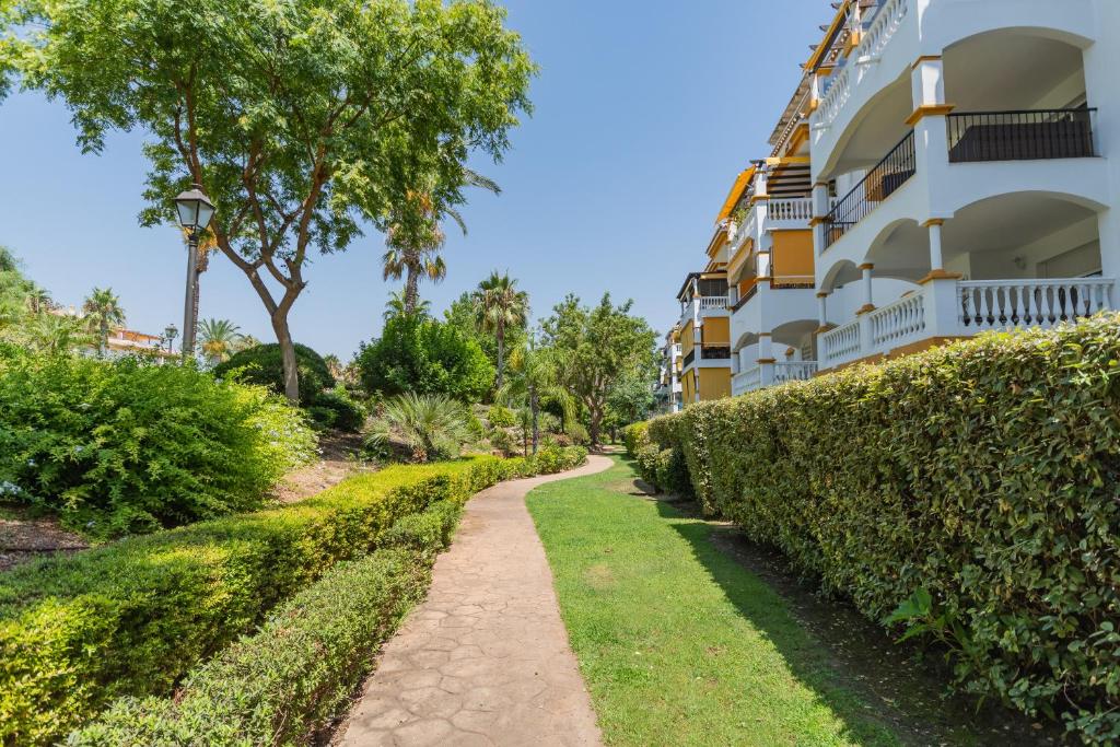 Cubos Apartamento Dama de Noche, Marbella – Updated 2022 Prices