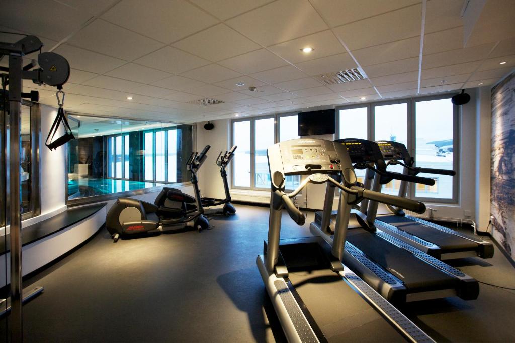 Palestra o centro fitness di Clarion Hotel Sense