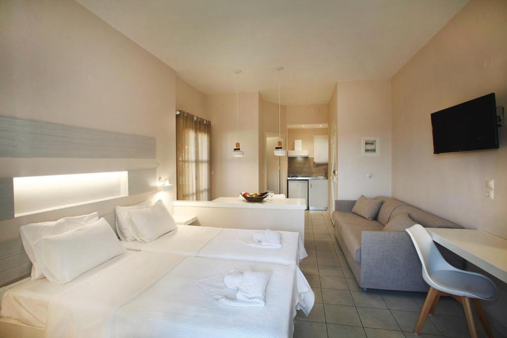 Studios Vasilis - Studio Ground Floor With Partial Sea View
