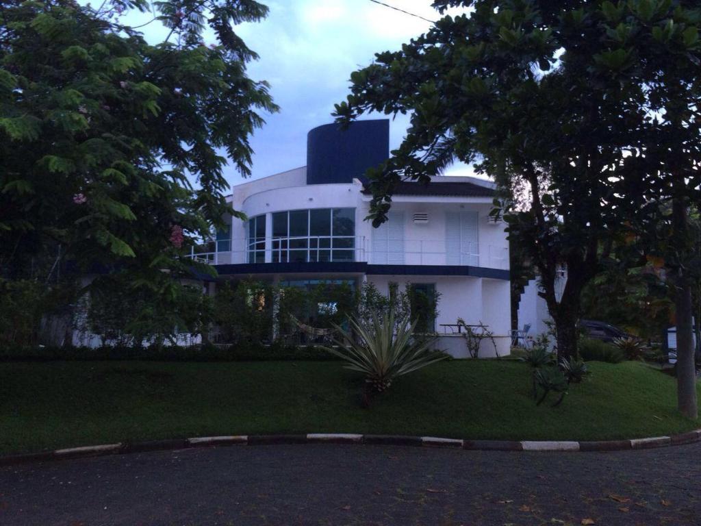  Casa Condomínio Fechado Hanga Roa Bertioga
