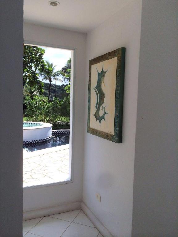  Casa Condomínio Fechado Hanga Roa Bertioga