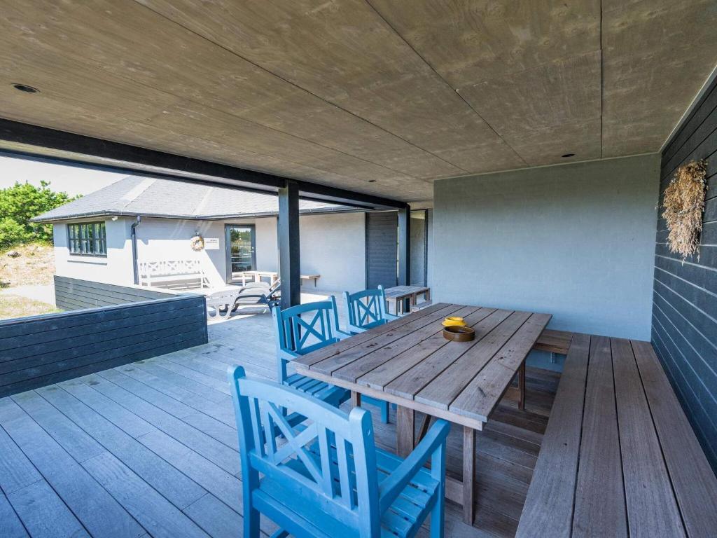 Balkón nebo terasa v ubytování Holiday home Henne XIII