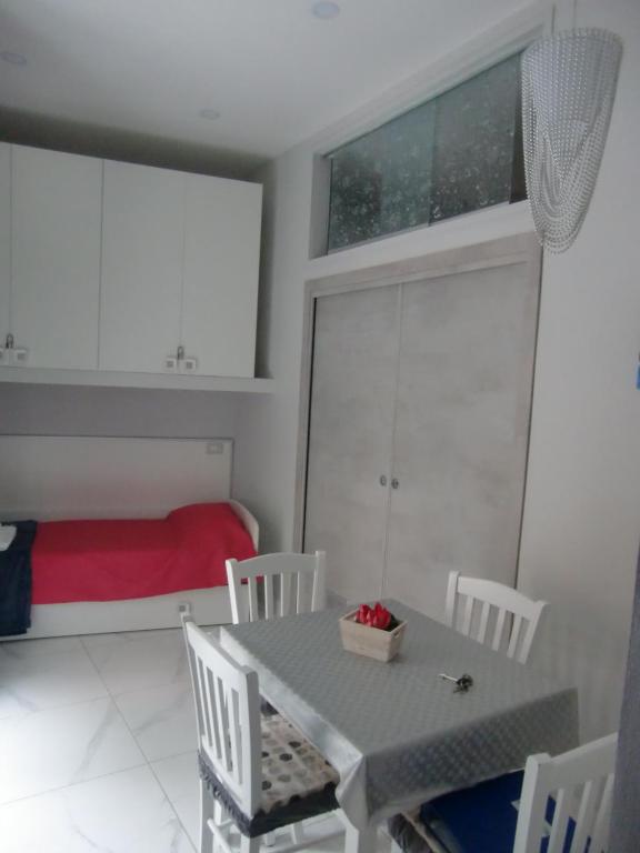 Zdjęcie z galerii obiektu Guesthouse Aaron2 w mieście Neapol