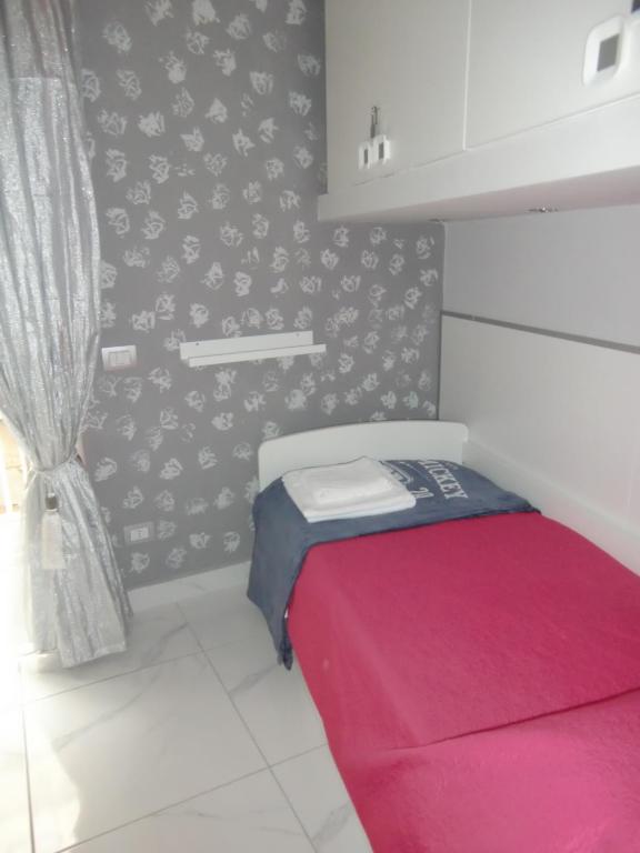 Łóżko lub łóżka w pokoju w obiekcie Guesthouse Aaron2