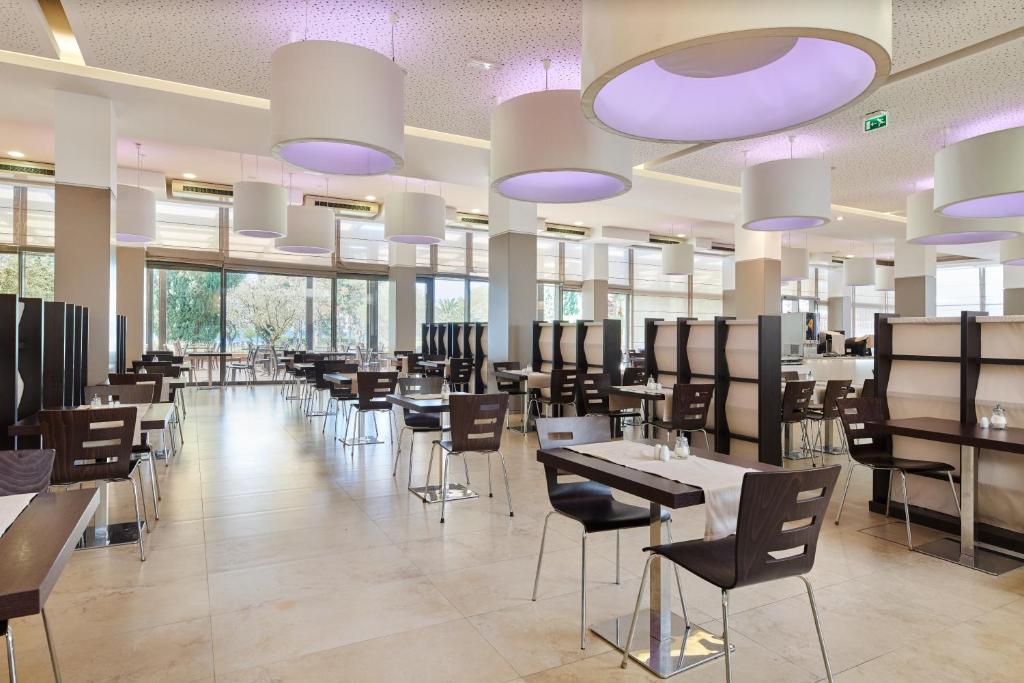 Restaurace v ubytování Hotel Materada Plava Laguna