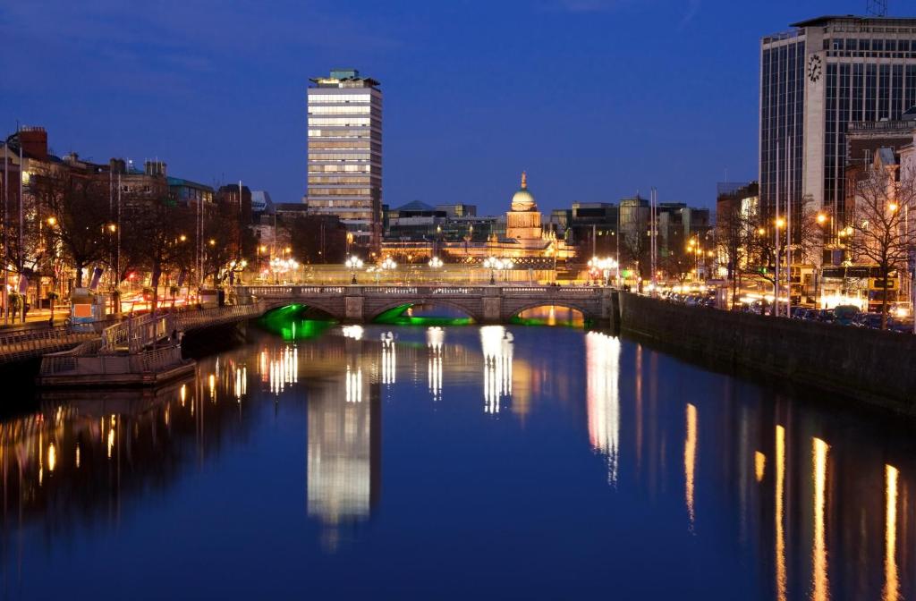 Nespecifikovaný výhled na destinaci Dublin nebo výhled na město při pohledu z hotelu