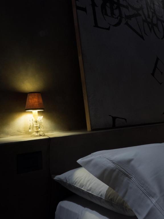 Palazzo Albricci Peregrini - 14