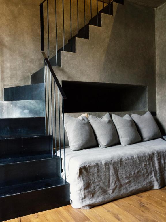 Palazzo Albricci Peregrini - 16