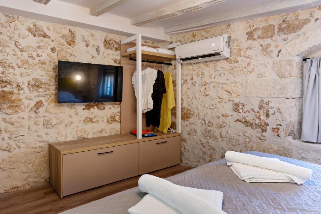 Erotokritos City Luxury Suites - Suite Duplex