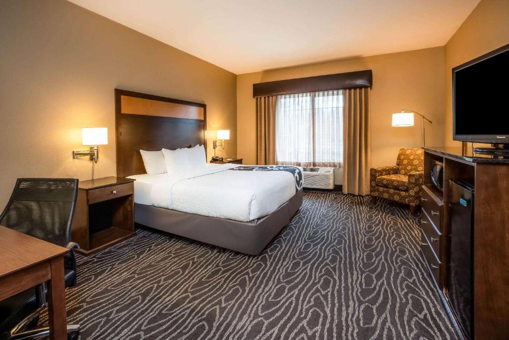 La Quinta by Wyndham Eugene - 