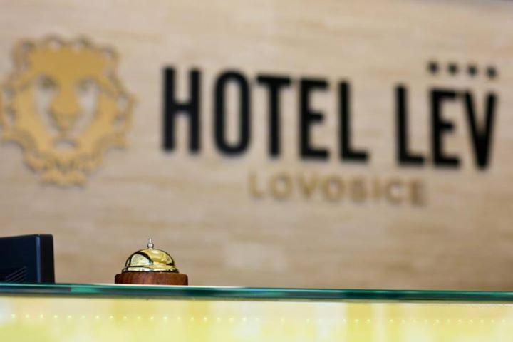 Hotel Lev (Česko Lovosice) - Booking.com