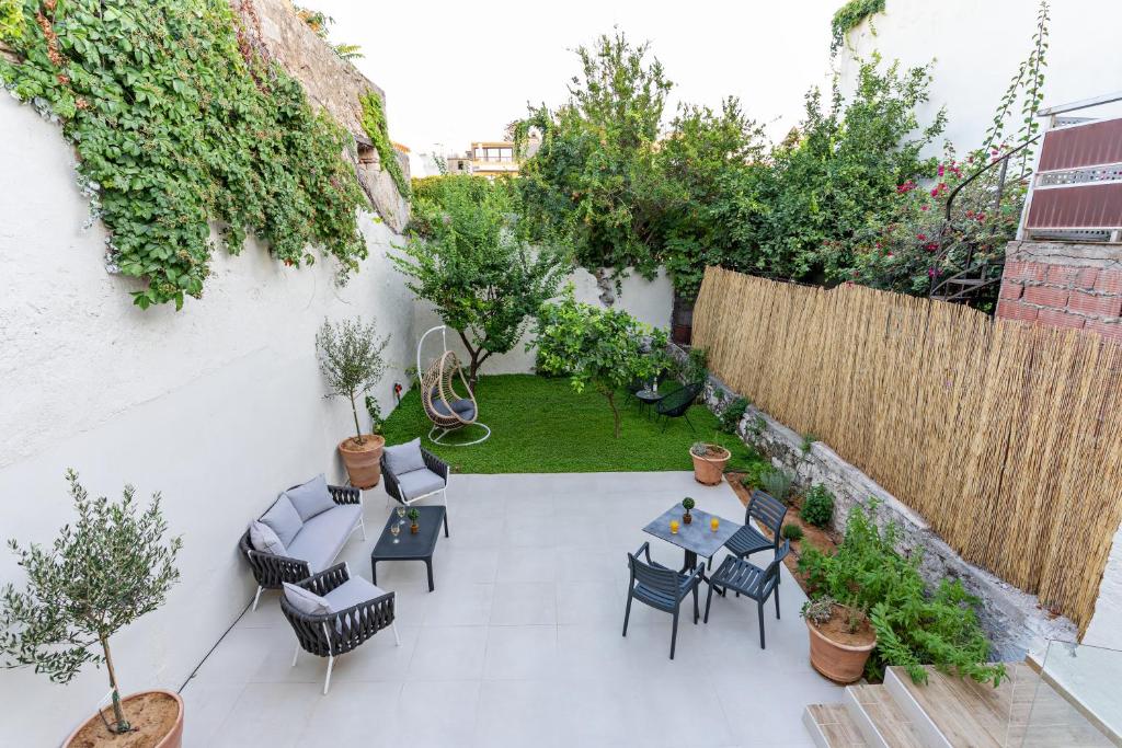 Erotokritos City Luxury Suites - 17