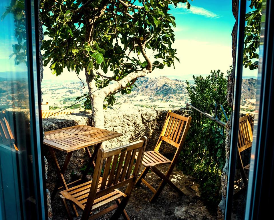 CASA DO CASTELLO MONSANTO - King Suite Con Balcone
