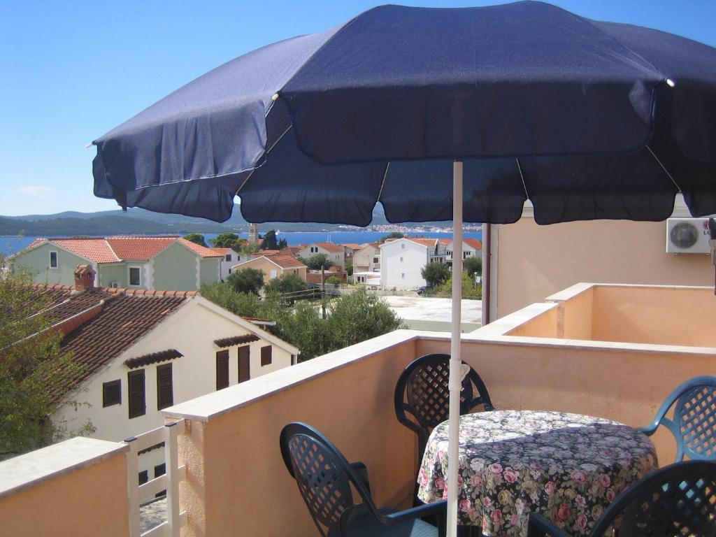 Nespecifikovaný výhled na hory nebo výhled na hory při pohledu z apartmánu