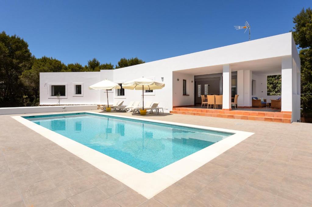 Booking.com: New Villa with Pool 19 mins from Ibiza town Cana ...