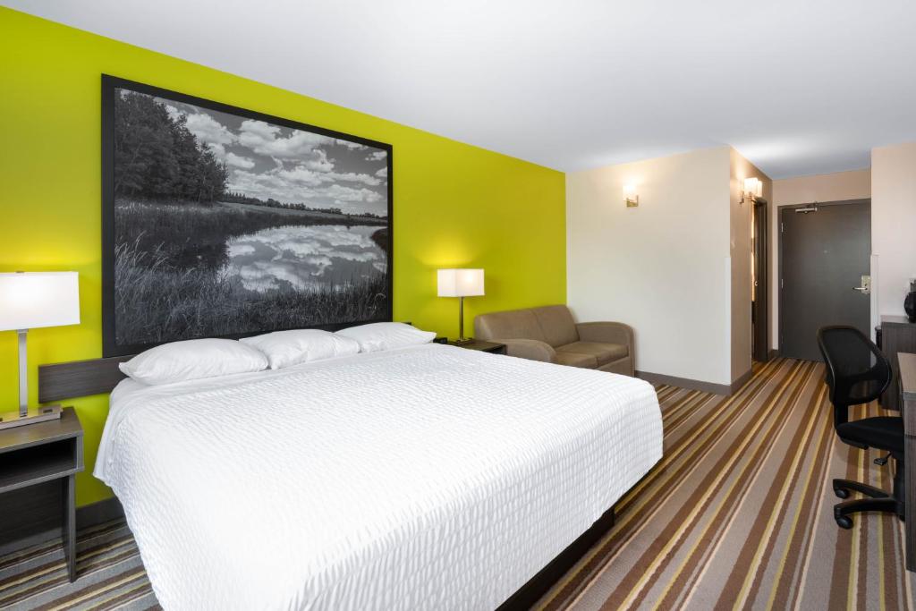 Super 8 by Wyndham Winnipeg East MB - Resim 12