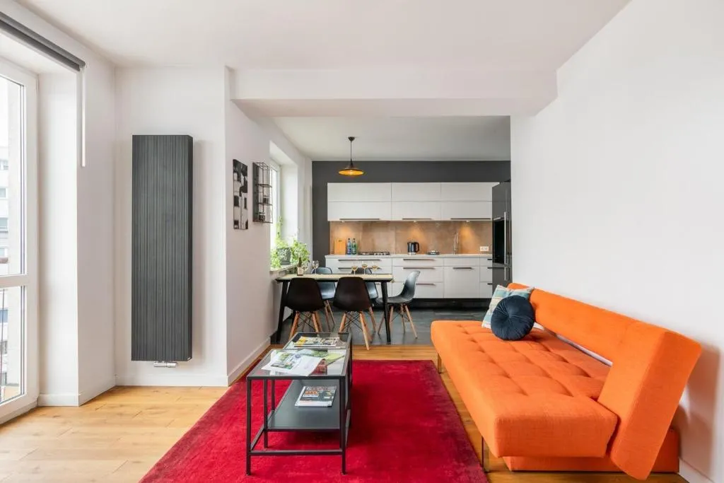 Rent like home - Dzika 19/23, Warsaw, Poland