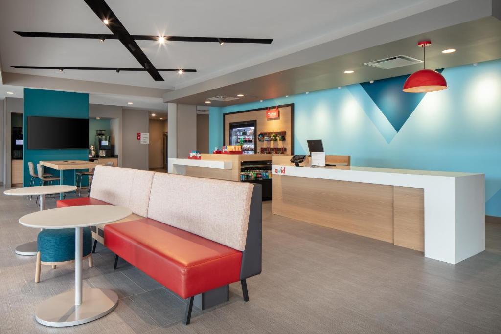 avid hotels - Madison - Monona by IHG photo