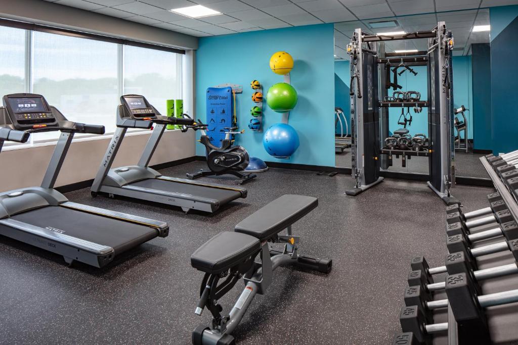 avid hotels - Madison - Monona by IHG photo