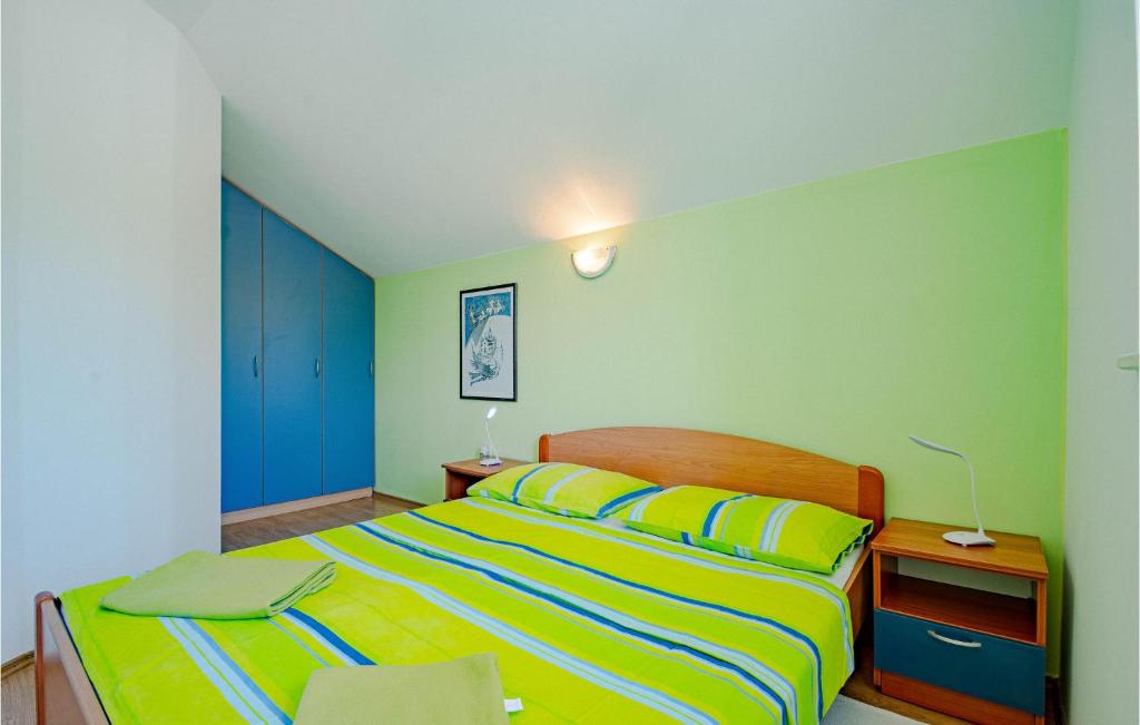 Posteľ alebo postele v izbe v ubytovaní Holiday Home Ston 1