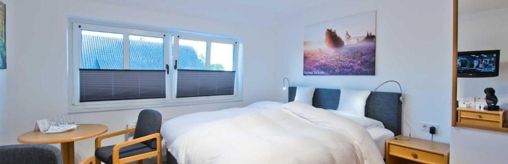 Landhaus Amelinghausen Ferienzimmer - Dubbele Of Dubbele Kamer Met Douche