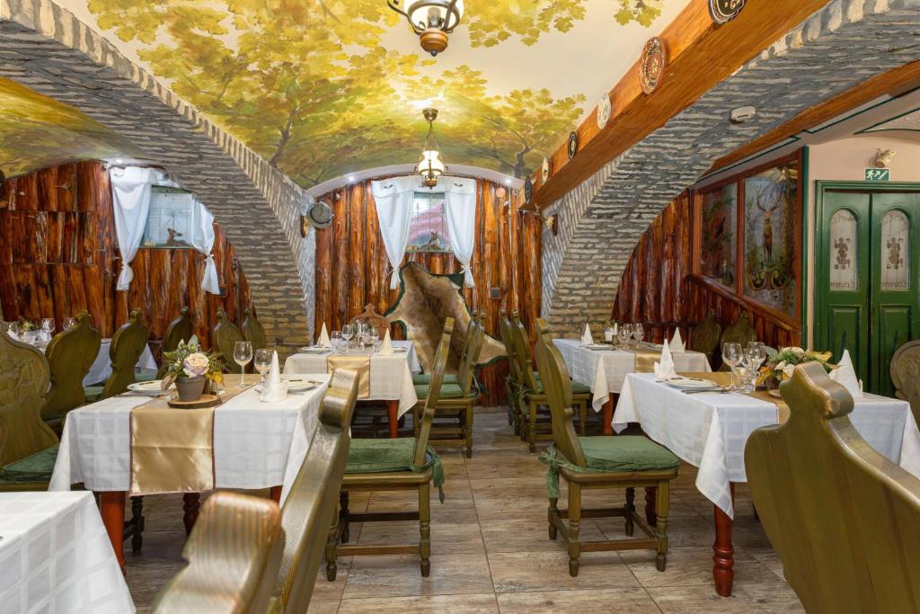 Illés Hotel - Resim 20