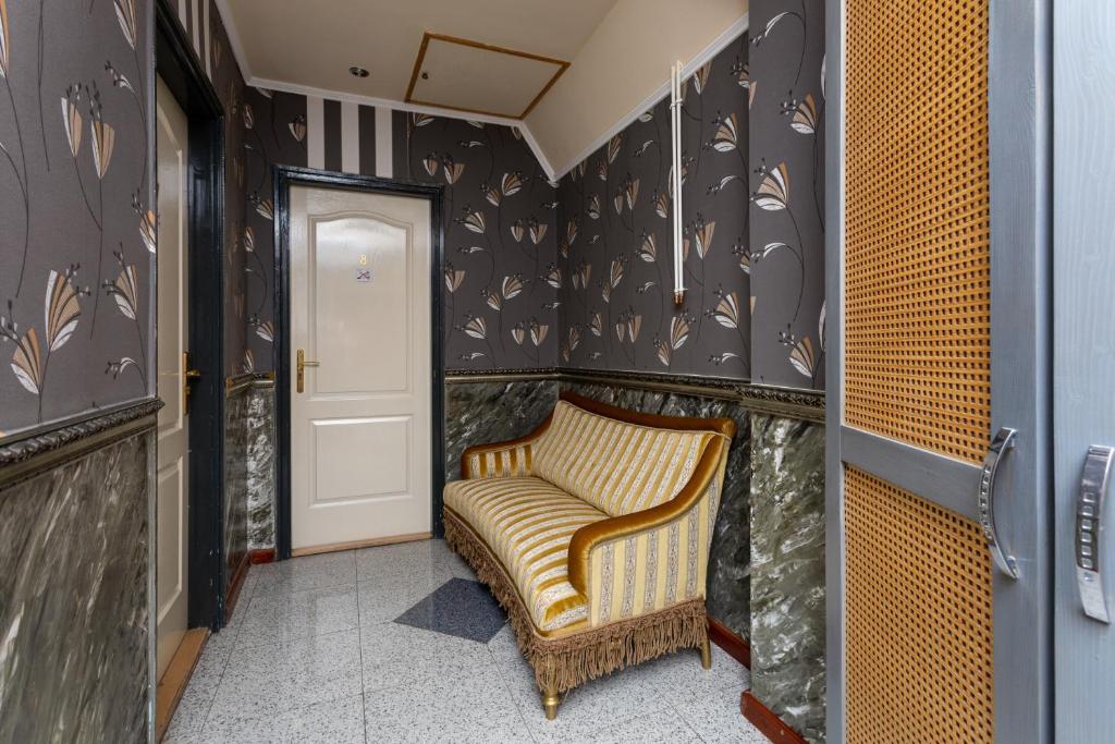 Illés Hotel - Resim 17