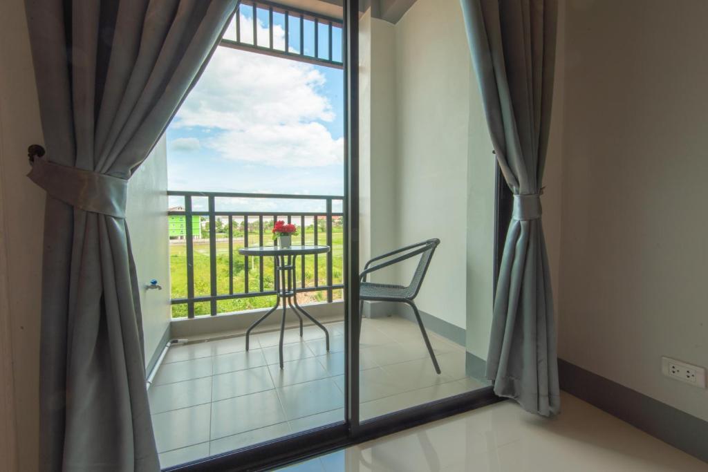 J2 Residence Chiang Rai - Resim 22