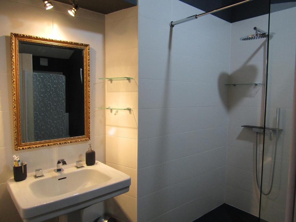 ferme gribeshaoutes Maison d'hotes - Double Room With Pool View