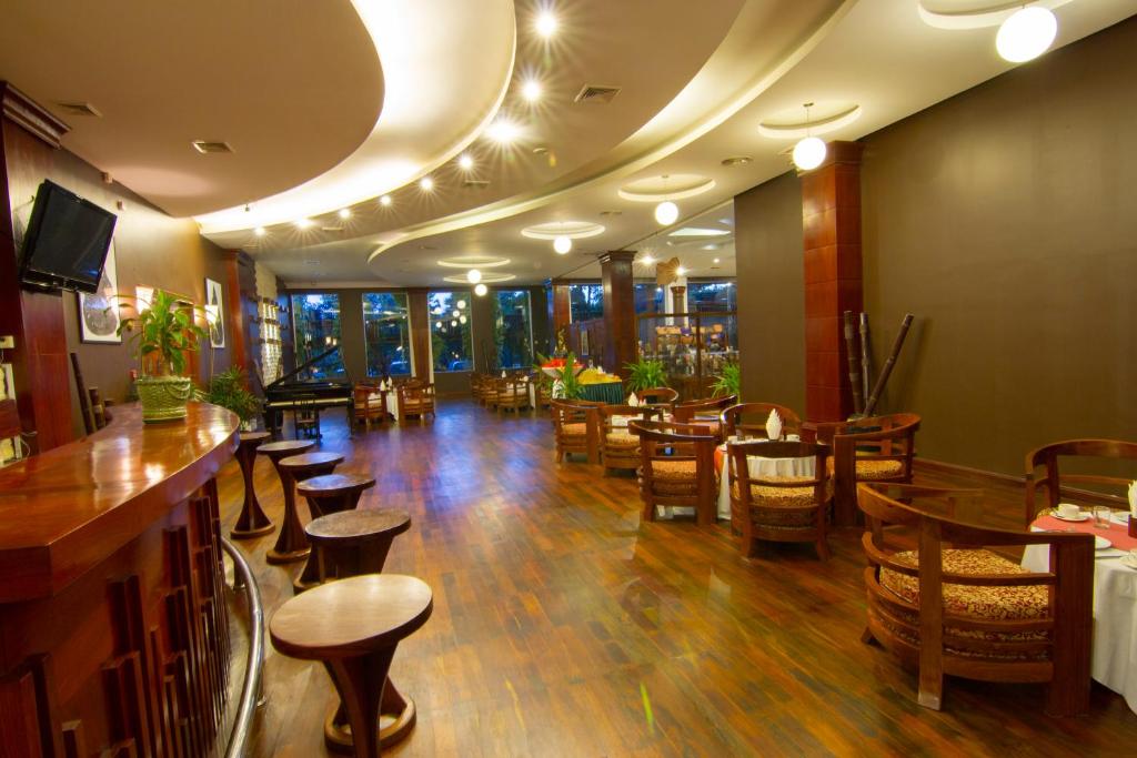 TV a/nebo společenská místnost v ubytování Pacific Hotel & Spa