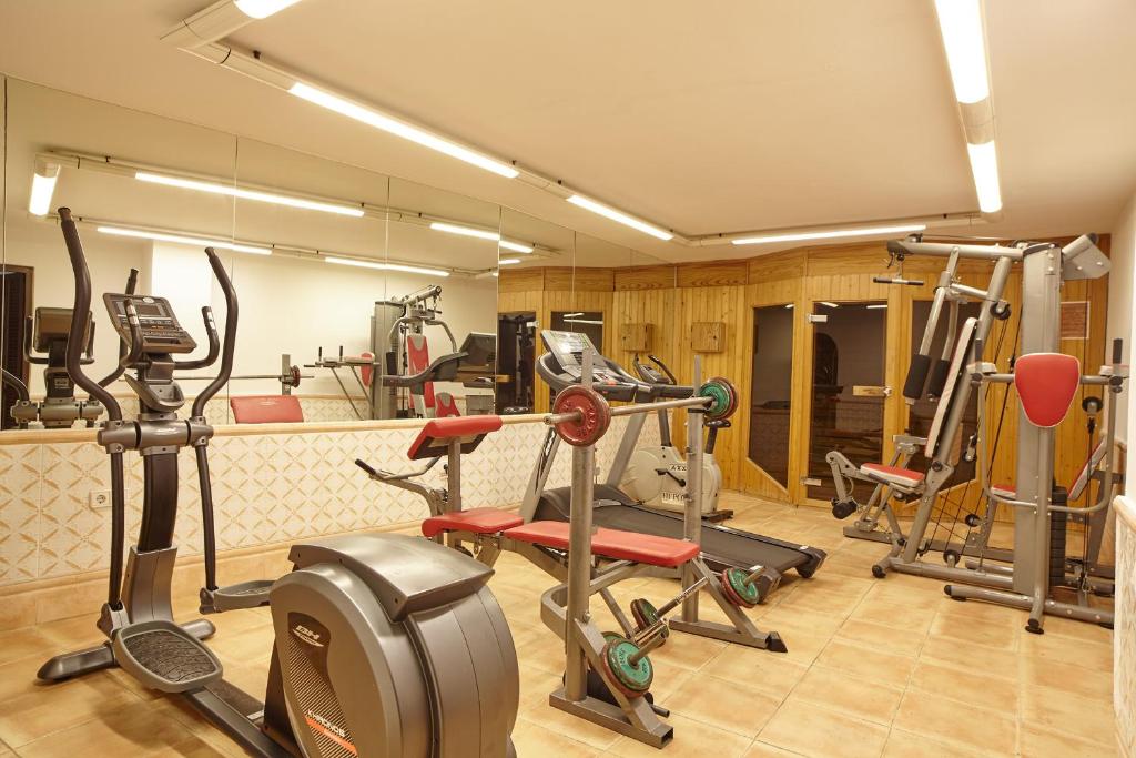 Booking.com: Hotel Arenal , San Antonio, Spanje - 76 ...