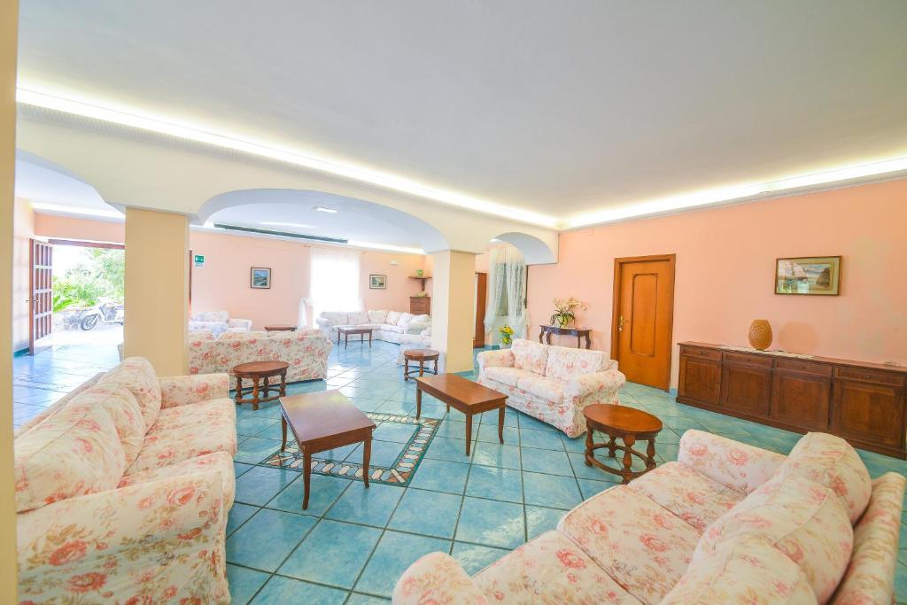 Posezení v ubytování Hotel Maremonti