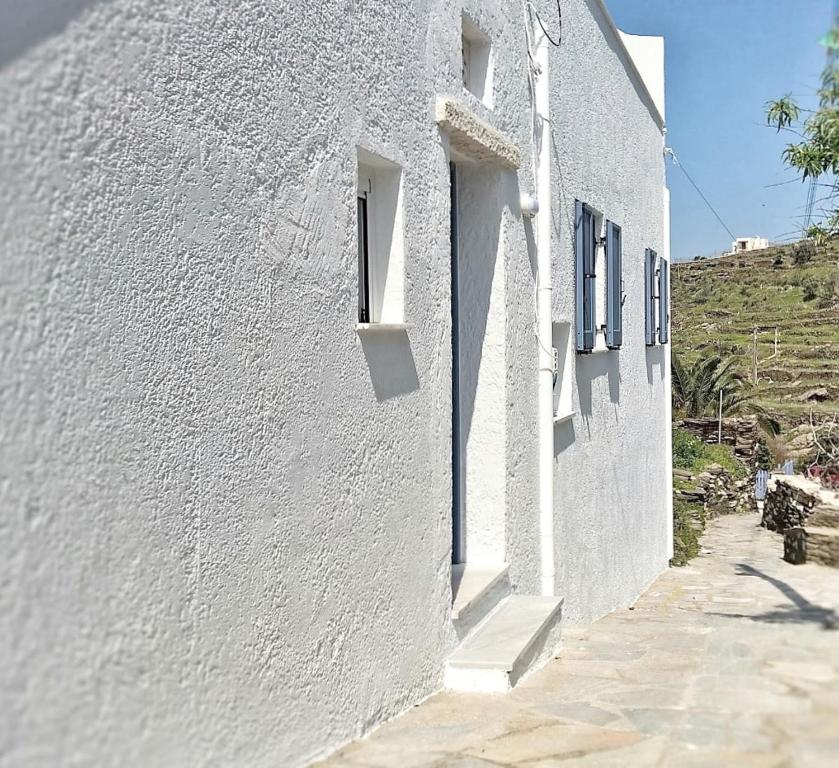 Tinoshomelidays Residences - Maison D'une Chambre