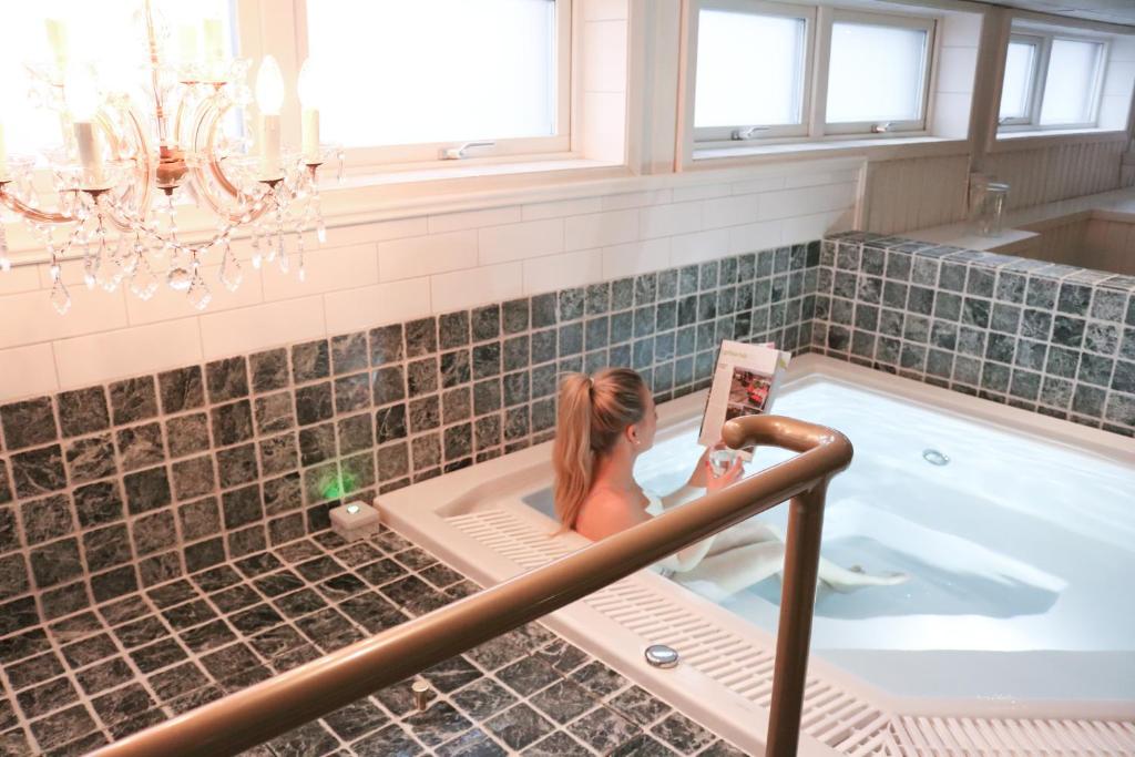 Hosté ubytování Mora Hotell & Spa