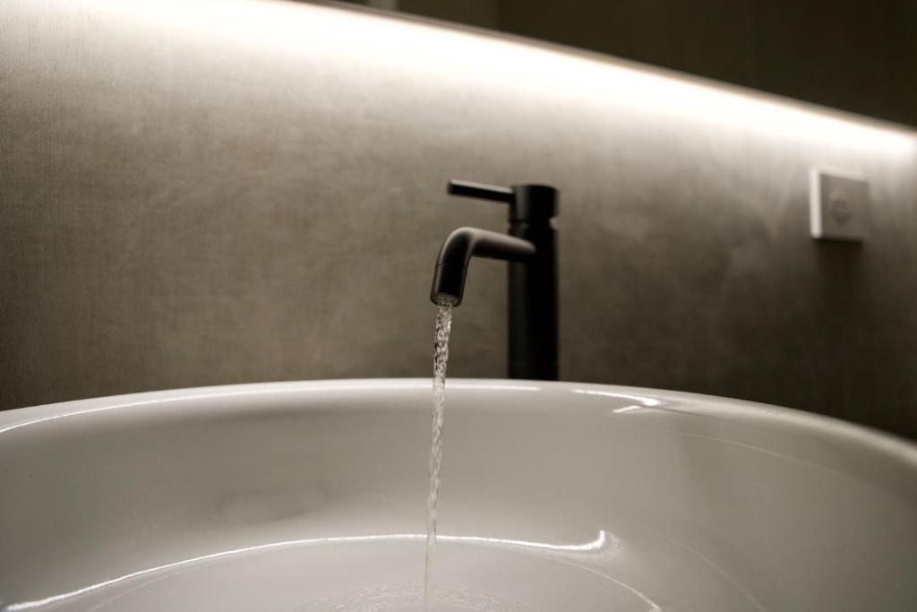 Koupelna v ubytování Seta Hotel