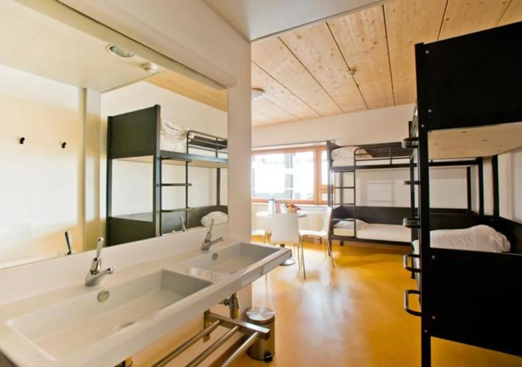 Auberge de Jeunesse HI Paris Yves Robert, Paris, France