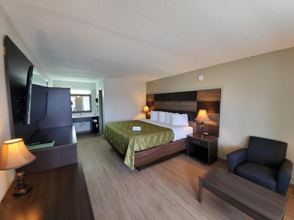 Quality Inn Panama City North - キングルーム バリアフリー/禁煙